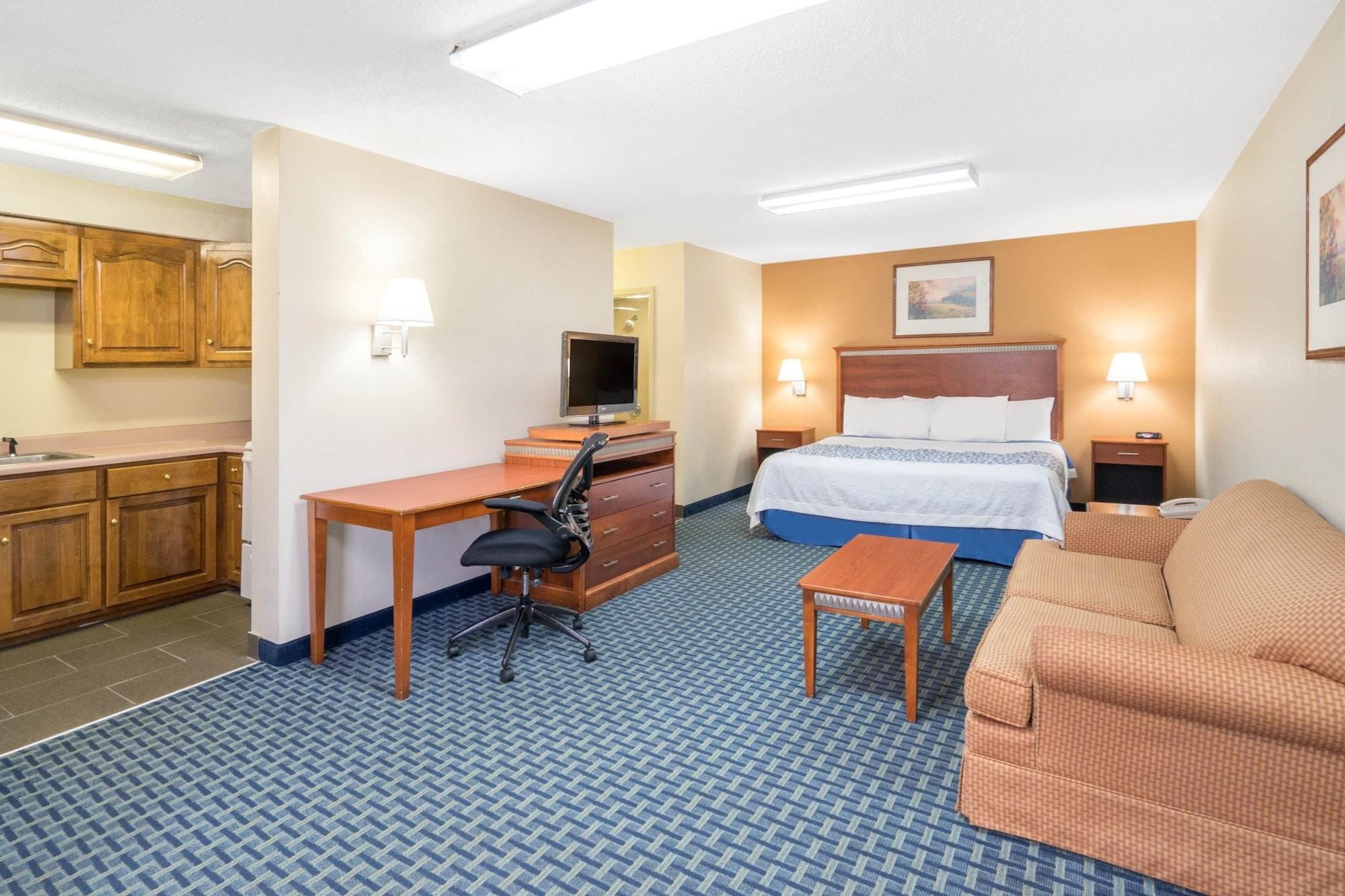 Days Inn By Wyndham Oak Grove/Ft. Campbell מראה חיצוני תמונה