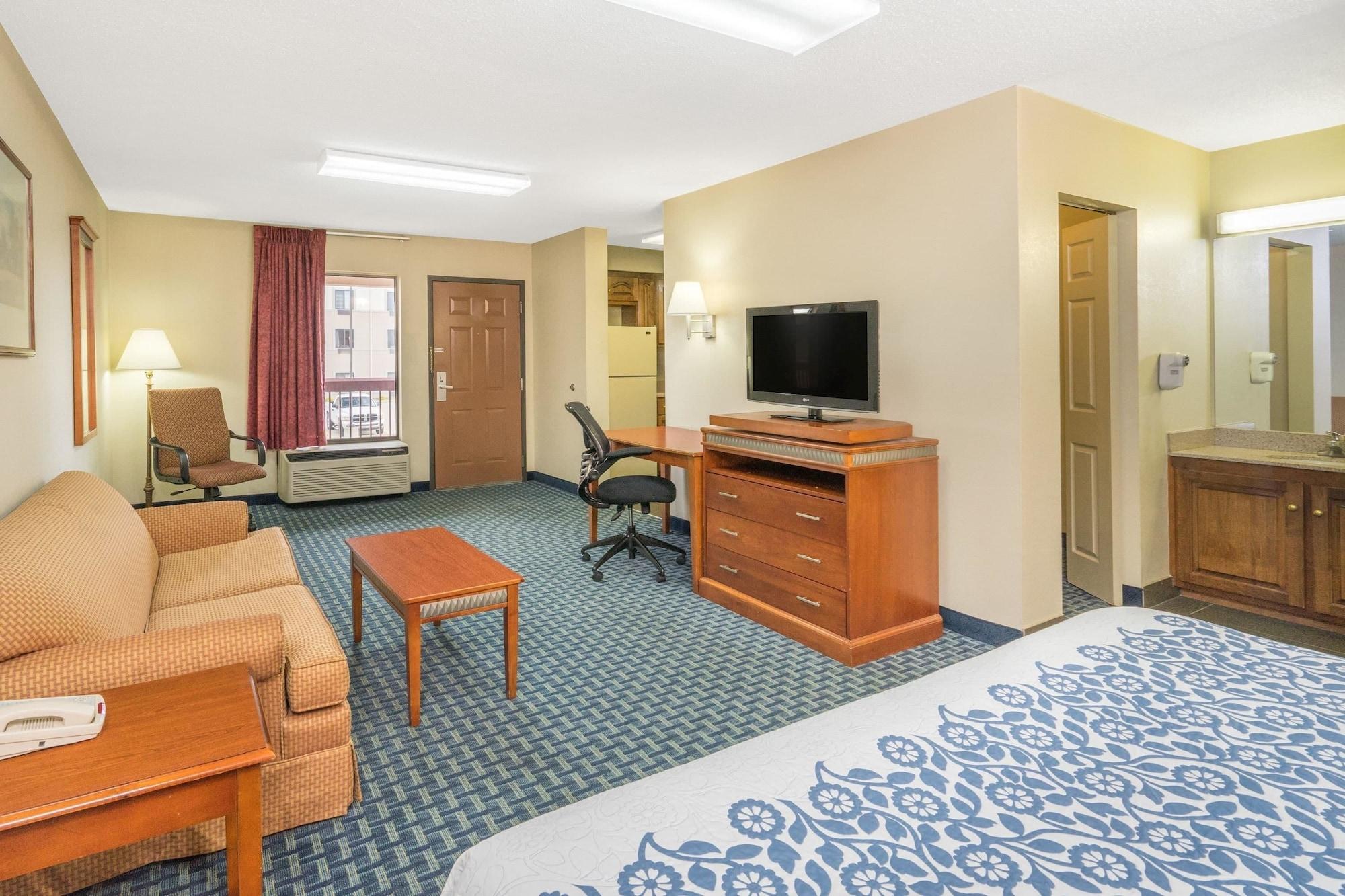 Days Inn By Wyndham Oak Grove/Ft. Campbell מראה חיצוני תמונה