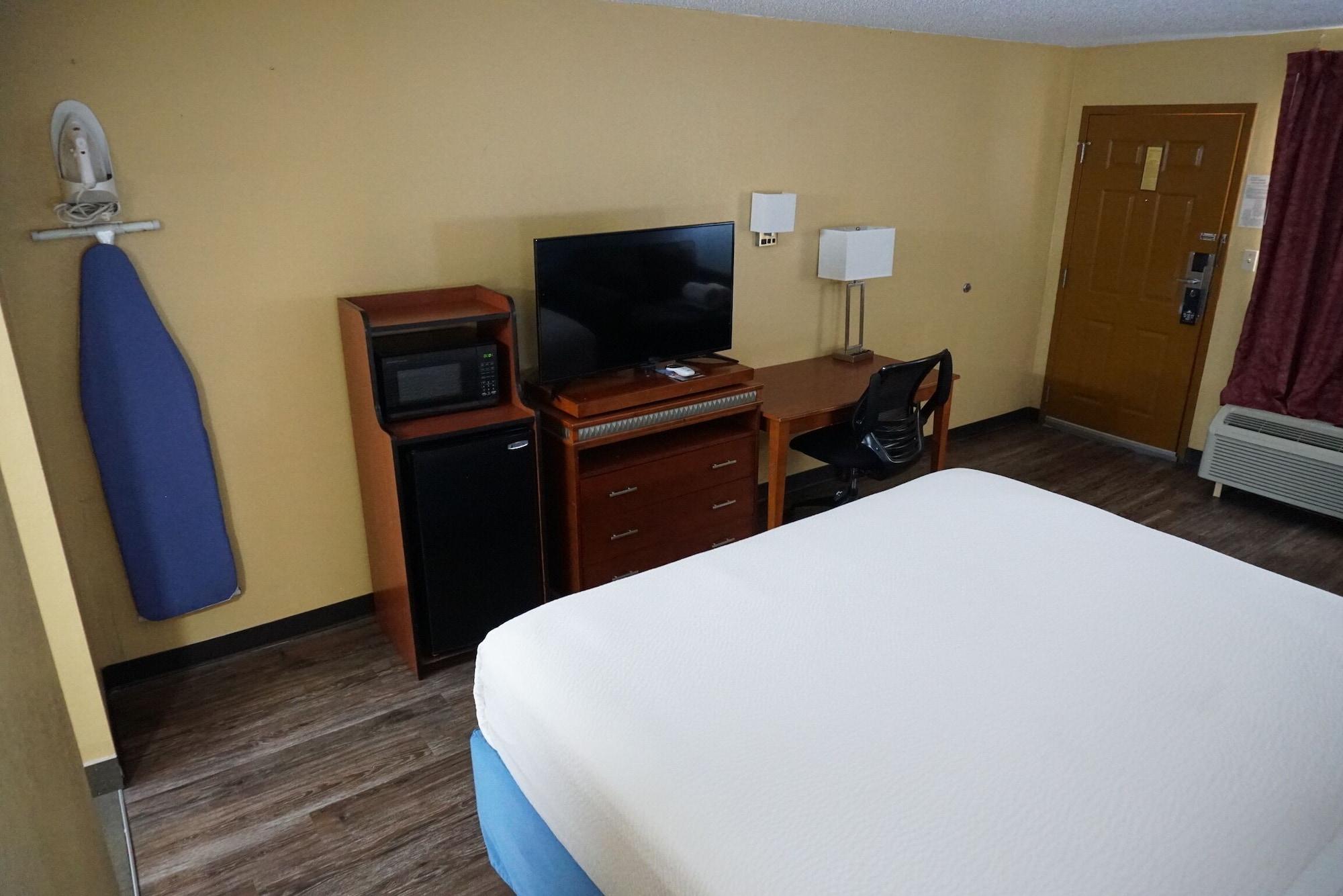Days Inn By Wyndham Oak Grove/Ft. Campbell מראה חיצוני תמונה
